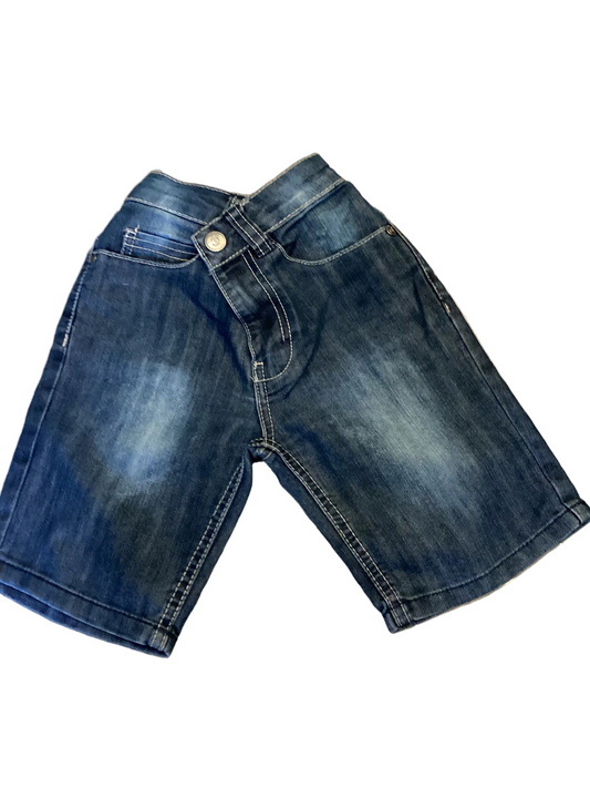 Short 6 ans